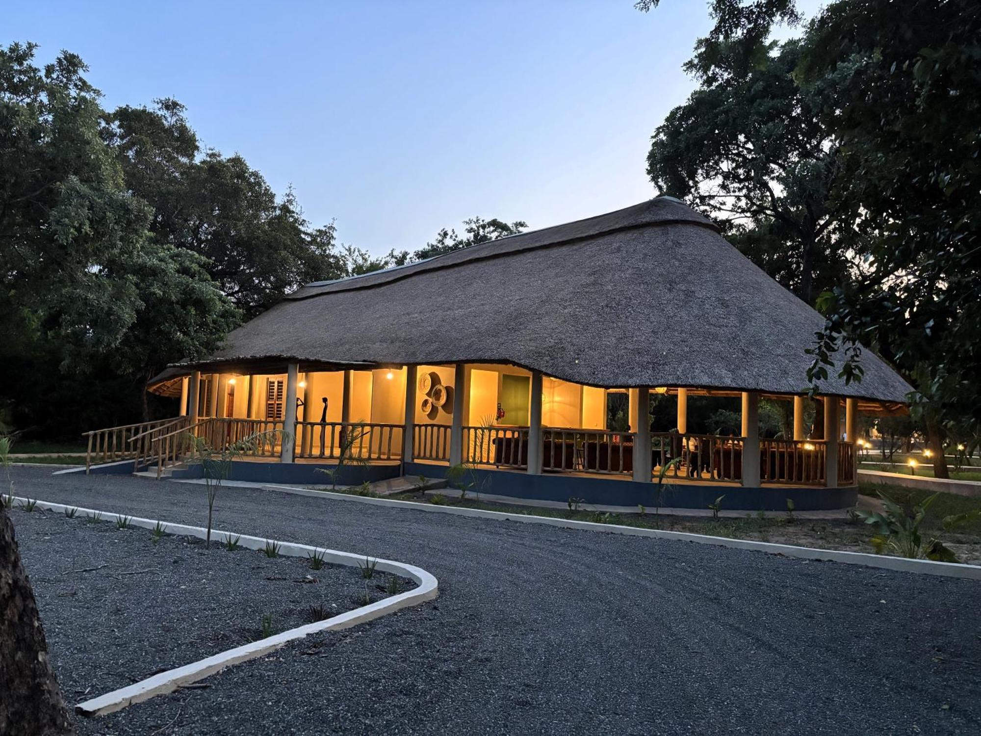 Africa Safari Nyerere Villa Kwangwazi Ngoại thất bức ảnh